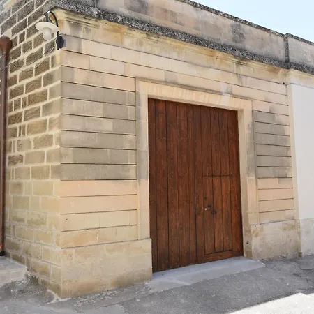 Bed and Breakfast Agora