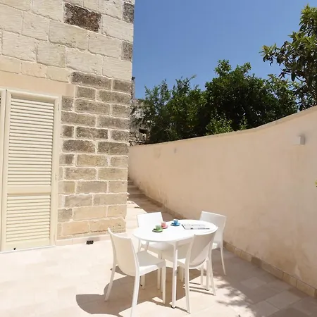 Agora Bed & Breakfast