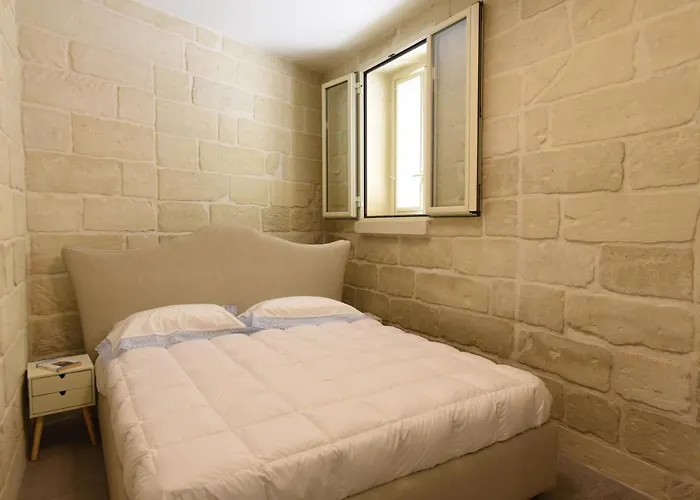 Agora ベッド・アンド・ブレックファスト 3*